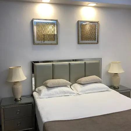 Topaz 2 Апартаменты *